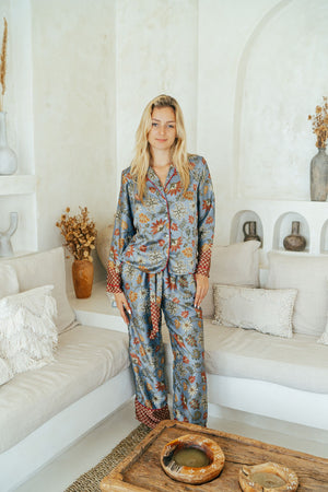 Luxury Pajamas For Women, Lavender Long Pyjama Set, Wear The World